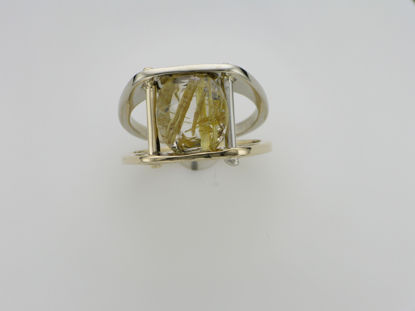 Image de Bague exclusive en or jaune et blanc 10KT avec un quartz rutilé