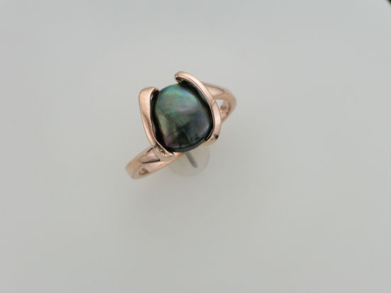 Image sur Bague en or rose 10KT avec perle noire de Tahiti