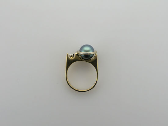 Image sur Bague en or jaune et blanc avec perle noire de Tahiti et diamant