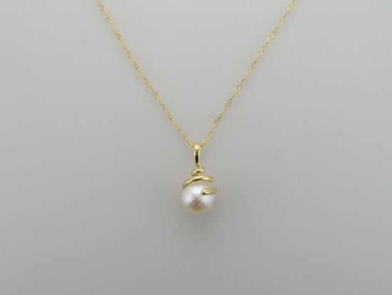 Image sur Pendentif en or jaune avec perle d'eau douce