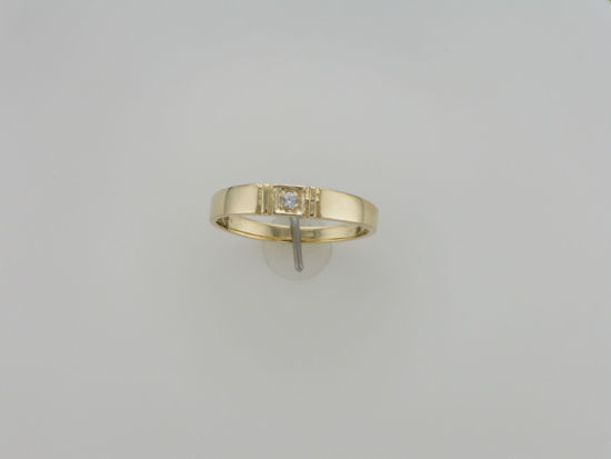 Image sur Bague en or jaune avec un zircon cubique