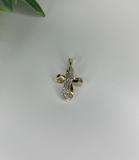 Image sur Pendentif croix en or jaune et blanc avec un diamant