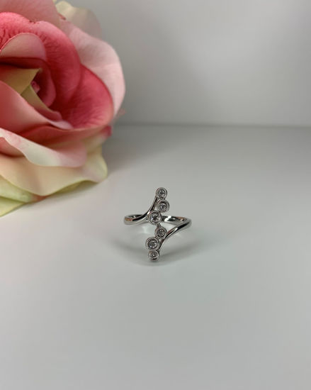 Image sur Bague en or blanc avec diamants