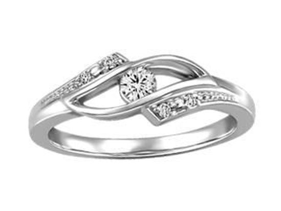 Image sur Bague en or blanc 10KT avec un diamant canadien