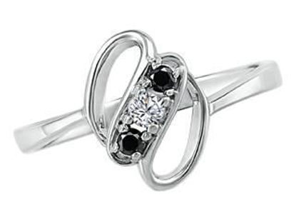 Image de Bague en or blanc 10KT avec diamants noirs et blancs