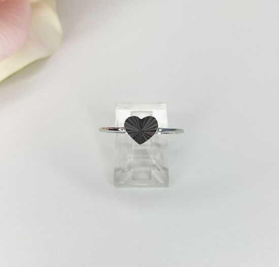 Image sur Bague en or blanc 10KT avec cœur