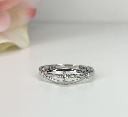 Image de Bague en or blanc 10KT avec un diamant