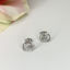 Image de Boucles d'oreilles en or blanc 10KT avec zircons cubiques