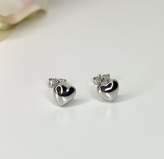 Image sur Boucles d'oreilles en or blanc 10KT cœurs