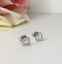 Image de Boucles d'oreilles en or blanc 10KT cœurs avec zircons cubiques