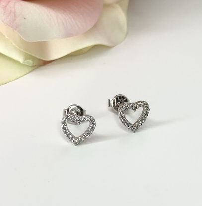 Image de Boucles d'oreilles en or blanc 10KT cœurs avec zircons cubiques