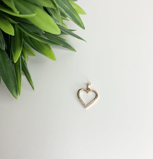 Image sur Pendentif cœur en or rose avec zircons cubiques