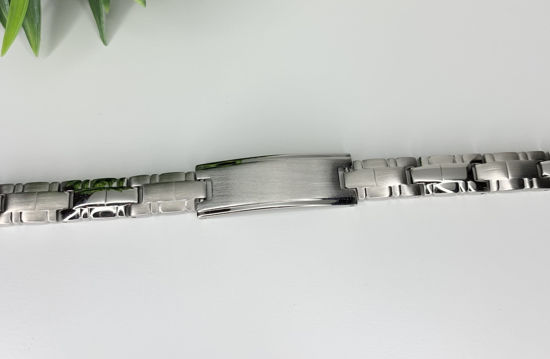Image sur Bracelet semi-rigide avec plaque en acier inoxydable 8" - BID583