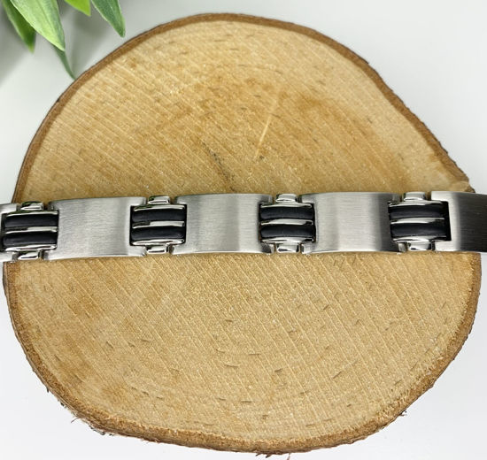 Image sur Bracelet semi-rigide en acier inoxydable 8" - BAA79