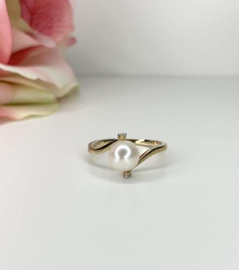 Image sur Bague en or jaune 10KT avec perle d'eau douce et diamants naturels